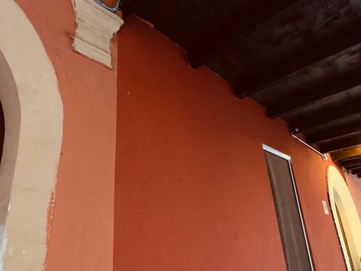 Whouse Suite Apartment Mirasole Bolonia Exterior foto