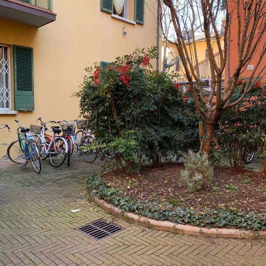 Whouse Suite Apartment Mirasole Bolonia Exterior foto